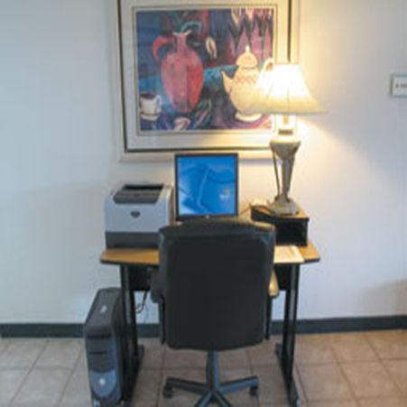 La Quinta By Wyndham St. Pete-Clearwater Airport Hotel Facilities photo